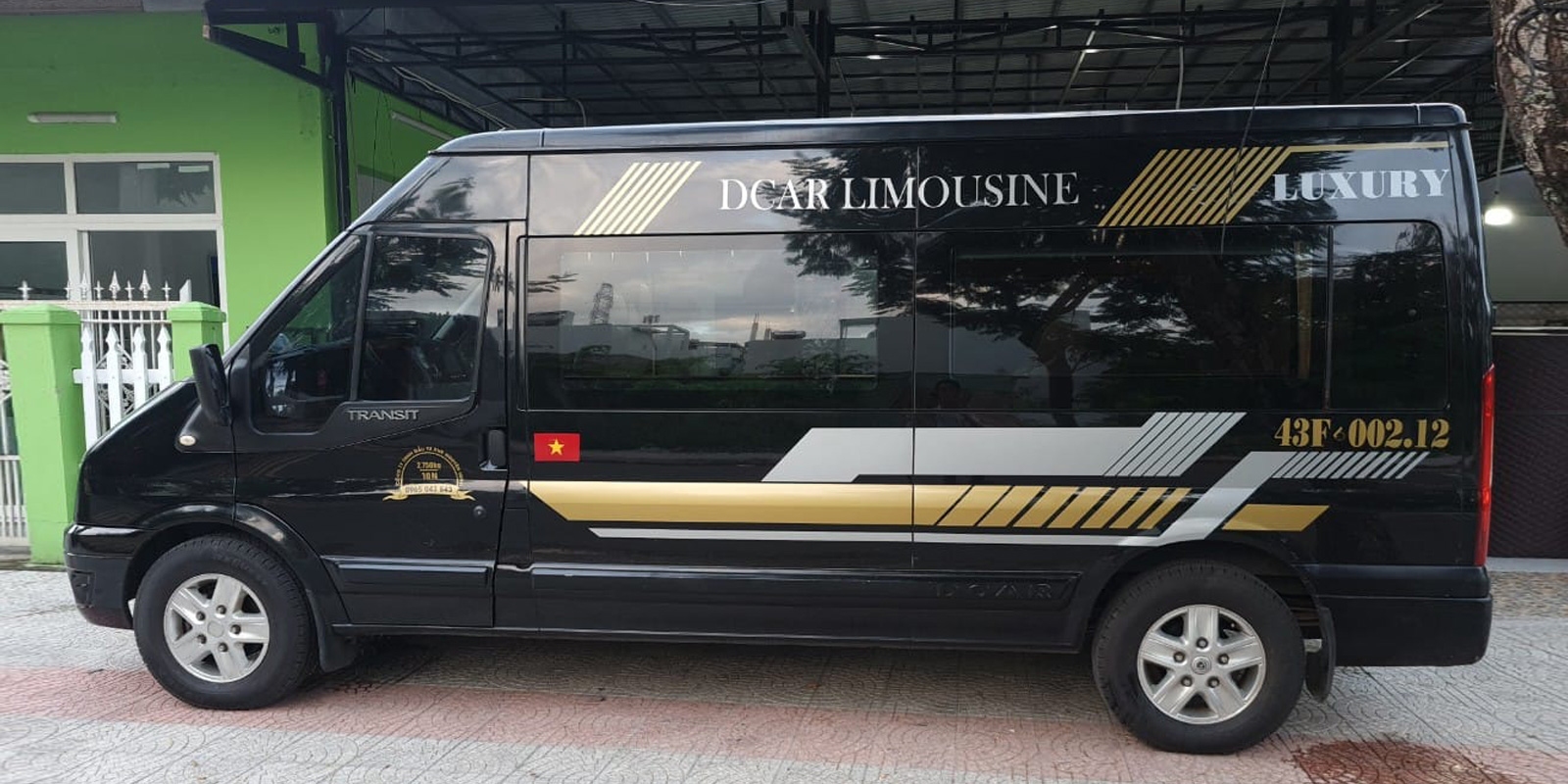 Dcar-Limousine-photo-1